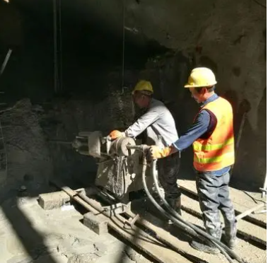 万州水下抗分散灌浆料特点 水下不分散注浆料介绍